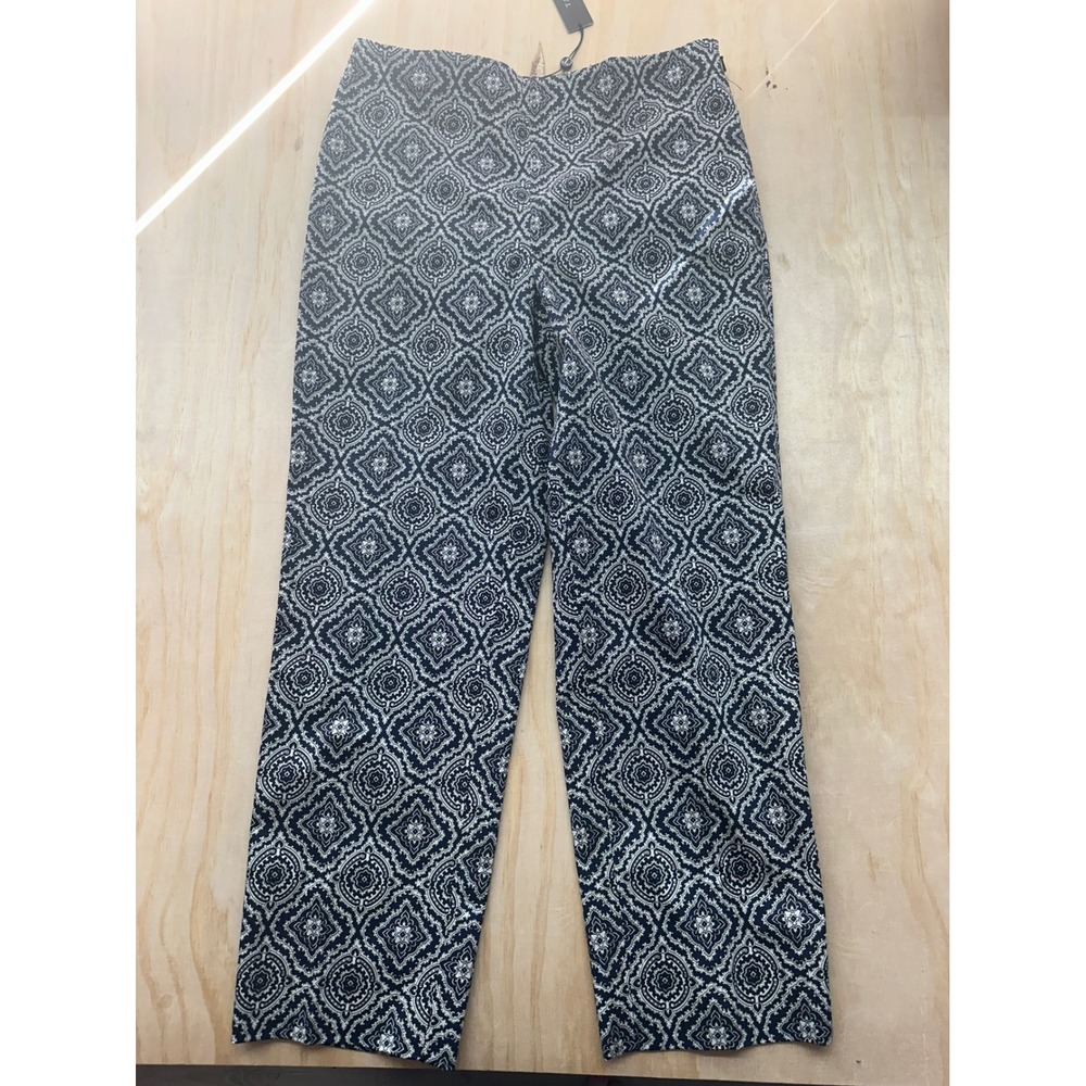 Talbots Signature Fit Ankle Pants Womens 4 Navy White Medallion Geometric Print